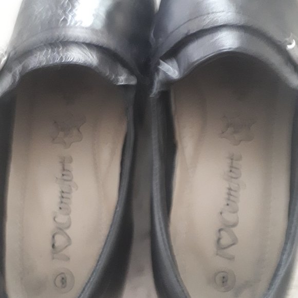 Comfort Soft Women's Fall or Winter Shoes Black size 8 - Picture 2 of 4